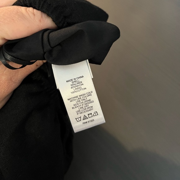 1. STATE Cut Out Linen Blend Romper NEW - Picture 10 of 10